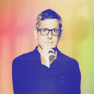 Louis Theroux Explores the Digital Extremes of the Manosphere in New Netflix Documentary Inside the Manosphere