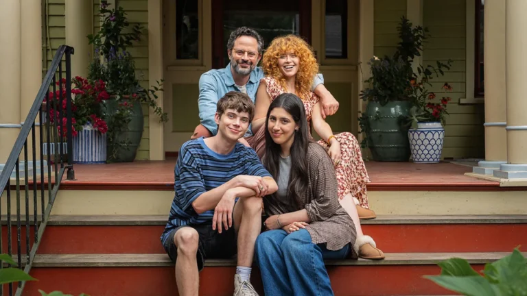 Netflix’s ‘Roommates’ Falls Short on Chemistry and Comedic Execution, Despite High-Profile Production and Promising Talent