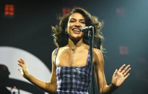 Olivia Dean’s "Man I Need" Achieves One Billion Streams on Spotify, Cementing Global Stardom