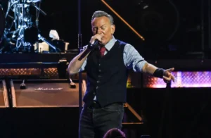 Bruce Springsteen Declares Stephen Colbert "The First Guy in America Who Lost His Show Because We’ve Got a President Who Can’t Take a Joke"