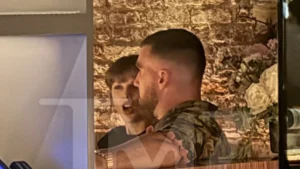 Taylor Swift, Travis Kelce Romantic Dinner For Two At NYC Restaurant