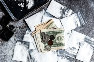 The Silicon Valley Makeover of Illicit Substances: Luxury Paraphernalia and the New Era of Lifestyle Drug Marketing