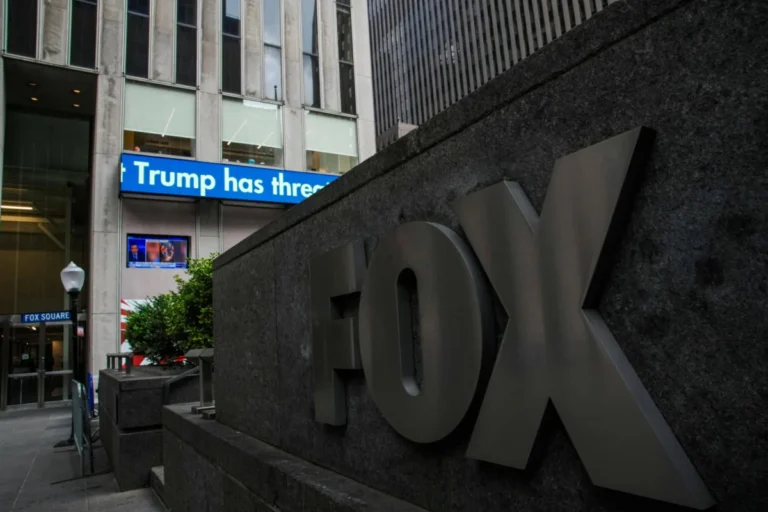 Fox Corporation Announces Strategic Acquisition of Roku Inc in 22 Billion Dollar Landmark Deal