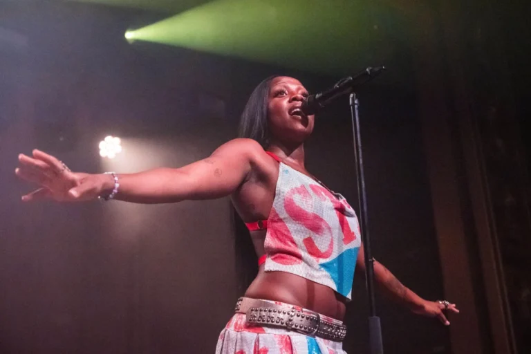 Rachel Chinouriri Delights London Crowds at SXSW London, Prepares for Gracie Abrams Tour and Future Releases