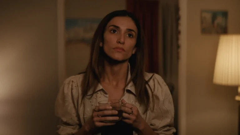 Oscar-Winning Actress Zoe Saldaña Joins It’s Complicated as Executive Producer Ahead of HollyShorts Premiere.