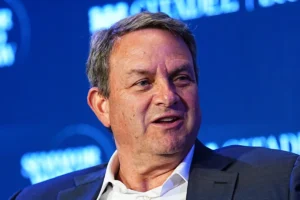 Versant Media Group to Acquire Golf Simulator Leader Full Swing for $530 Million in Cash