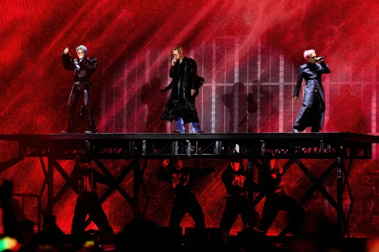 BIGBANG Marks 20th Anniversary with Tri-State Return at MetLife Stadium During XX : COSMOS World Tour