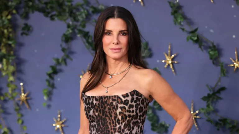 Sandra Bullock Reflects on Early Industry Struggles and Career Evolution in Candid Interview with Jennifer Aniston