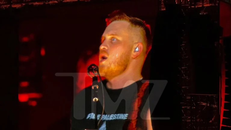 Zach Bryan Wears ‘Free Palestine’ Shirt At Gillette Stadium … After Ed Sheeran Drama
